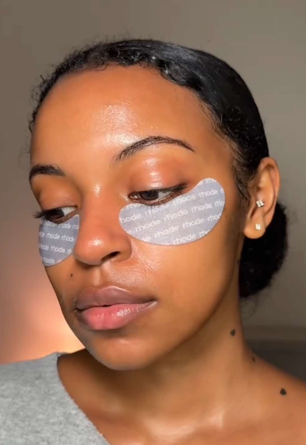 ready-to-wear skincare 🤍 @Mia Moore uses glazing milk, glazing mist, peptide eye prep, and peptide lip treatment in strawberry glaze ✨