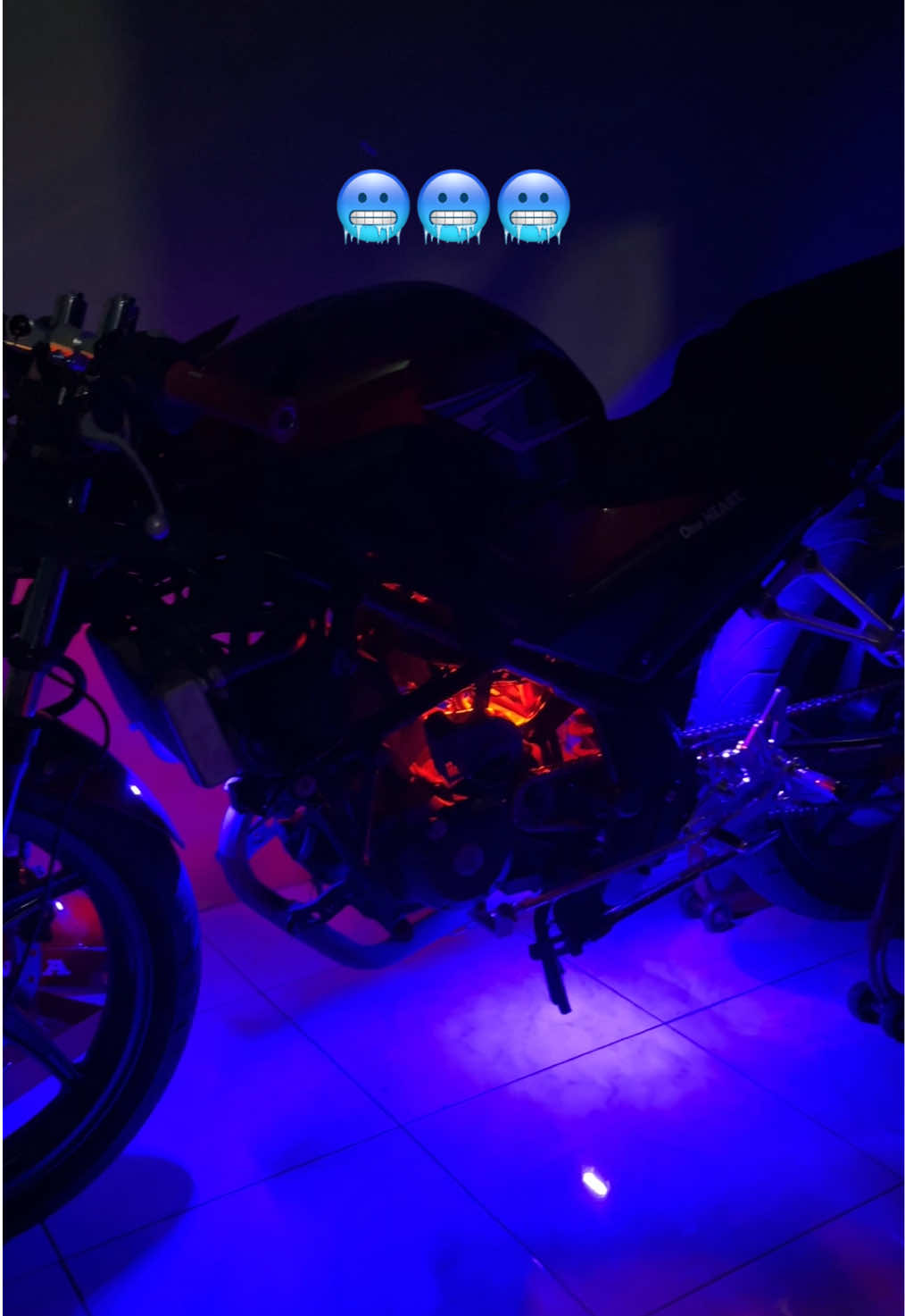 Revisi terus🫠, btw lagunya tercandu candu🎶❤️‍🩹#lampukolong #cbrk45a #foryiupage #cbr150r #xybca 