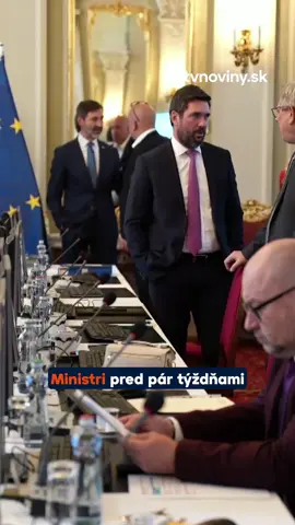 Správna žaloba je už podaná. Generálny prokurátor Maroš Žilinka žaluje rezort vnútra za to, že nezverejnil, kto bol na palube vládneho špeciálu počas minuloročného letu na futbal do Nemecka. Minister vnútra odkazuje, že sú aj dôležitejšie veci, ktorými by sa mal Žilinka zaoberať. Viac na tvnoviny.sk👈 #tvnoviny #tvmarkiza #slovensko #special #politika #futbal #nemecko