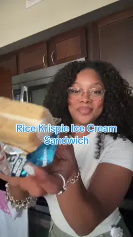 8.5 out of 10. Very sweet but it’s also filling. I couldn’t eat it all in one sitting. #ricekrispiestreats #ricekrispieicecreamsandwich @Rice Krispies Treats 