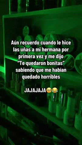 Lo importante era la motivación😂#manicurista #principiante #hermana 