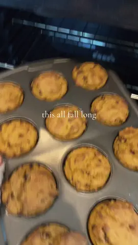 in love w fall 🍂🤎