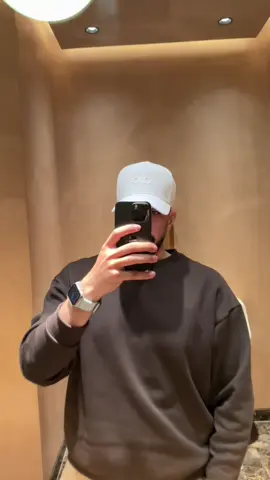 وتركت الي يبي قربي عشان اكون