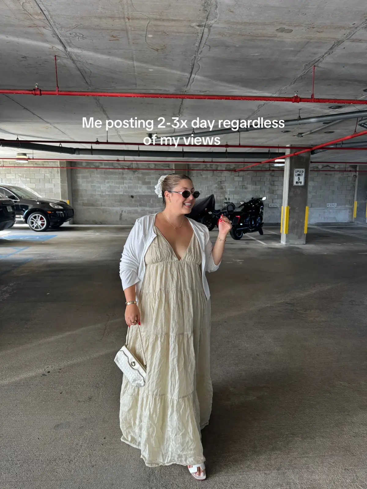 me and my random view counts against the world #tiktokgrowth #influencer #300viewjail 