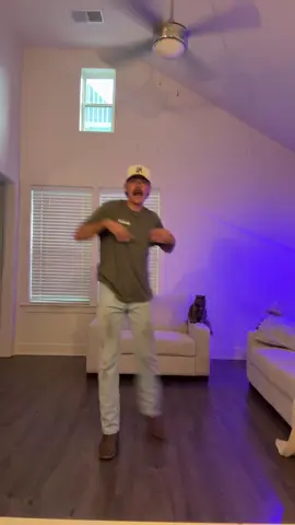 Day of posting this dance until @Pitbull puts me in a video 