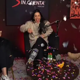 Dalilah y su caída ❤️🤌🏼🤣 #teamdalilah #dalilahpolanco #sincuentapodcast #lcdlfmx #fyp @DalilahPolanco @SinCuenta 