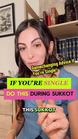 TO ALL SINGLES: This advice is a gamechanger during Sukkot. Stepping out of my comfort zone and going to New York that year changed everything: my perspective, my dating journey, and my personal life. It brought me closer to everything I was praying for & I want the same for you 💕✨ . . . #jewish #dating #single #dating #datingadvice  