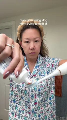 getting into my groove of momming 3 babes + social life #morningroutine #morningvlog #MomsofTikTok #housewife 