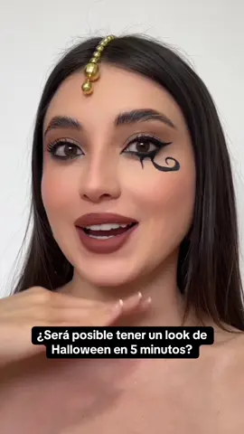 ¿Un look de Halloween en solo 5 minutos? 🎃  L’BEL lo hace posible: Look egipcio en rápido, fácil y pensado para que brilles toda la noche 💫  ¿Lo pondrás a prueba este Halloween? 👇🏻  #LBEL #Halloween #halloweenmakeup #Look #MakeupHack