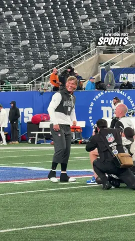 Giants QB Jaxson Dart prepares to face Eagles for TNF. 🏈