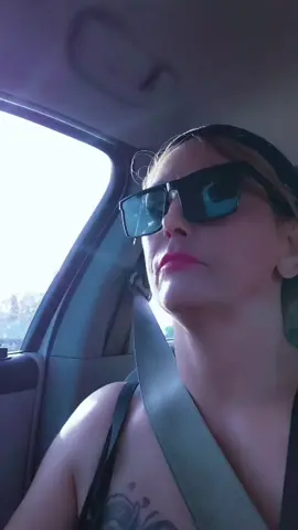 #gunsnroses #knockingonheavensdoor #monalove 