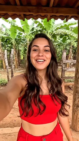 Tem algum coroa aí ? 👴😂😂 #virginiafonceca #vinijr #roca #ia #tiktok #beijo #amor #familia 