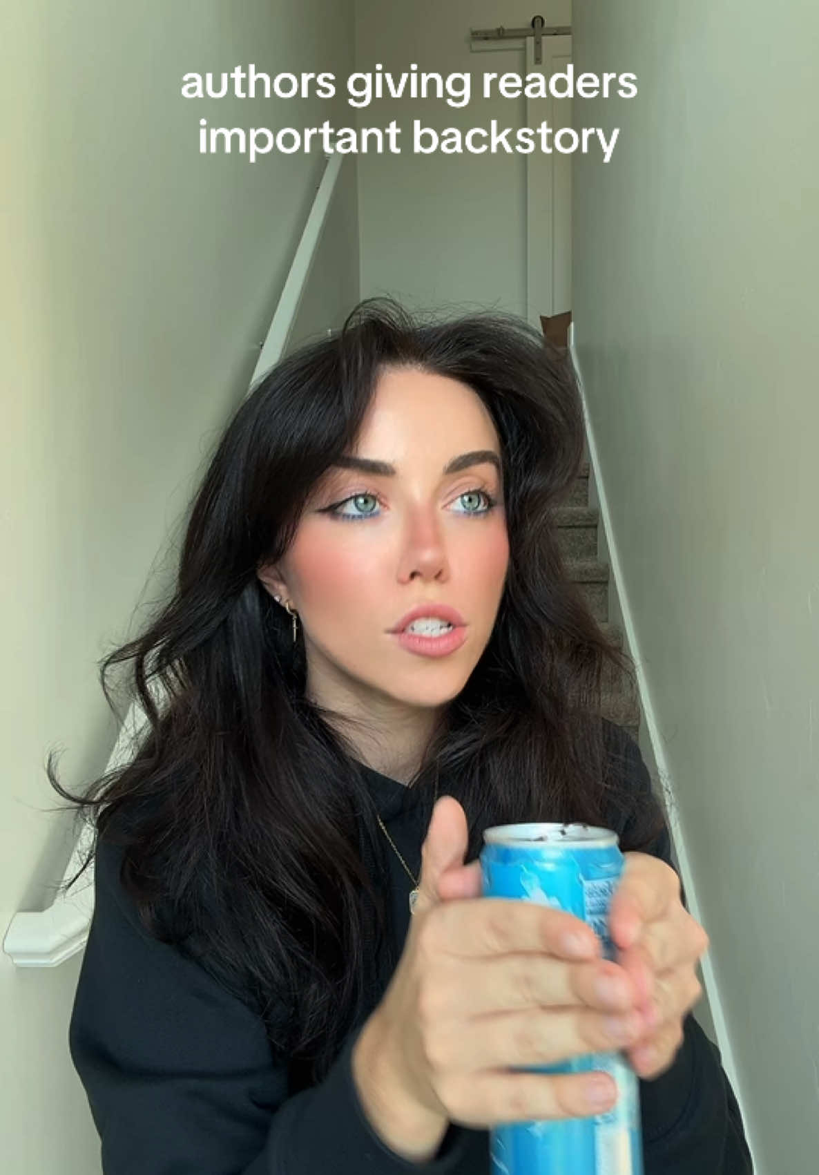 authors giving readers important backstory #BookTok #romantasy #bookishhumor #fourthwing #bookboyfriend 