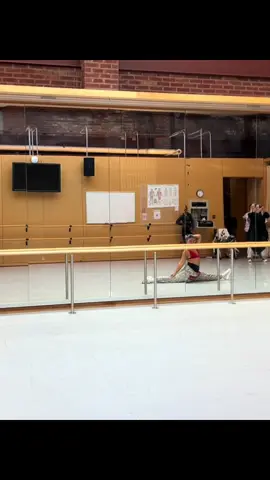 little hip hop day in the MT program 🫰🫰 #iumusicaltheatre #versatility 