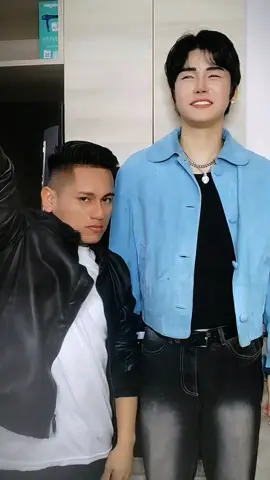 yun y yo le cantamos alas Peruanas favorita 😍🇵🇪🤭  #yun #yunperu #peruana #fansdeyun #peru @Yun @@CBProduction @fans de yun.🤗💜🥰 