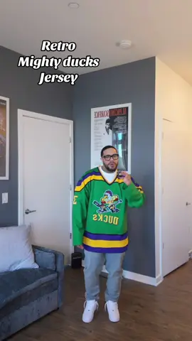 #themightyducks #mightyducks #hockeytiktoks #hockey #hockeyjersey 