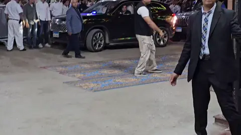 دخول قداسة البابا تواضروس الثاني الى الكنيسة واحتضانه لمطراننا المحبوب ومعلمه نيافة الحبر الجليل الانبا اندراوس♥️♥️#الباباتواضروس #نيافة_الانبا_يؤانس #الزيارةالتاريخية #سيدنا #البابا 