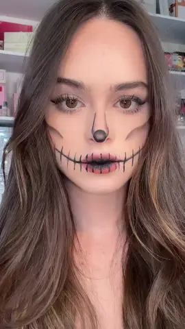 Maquillaje de halloween 💀#fyp #makeup #halloween #4u 