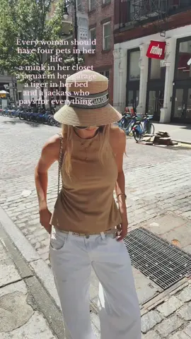 -paris hilton #parishilton #relateable #fyp #ladies #staywoke 