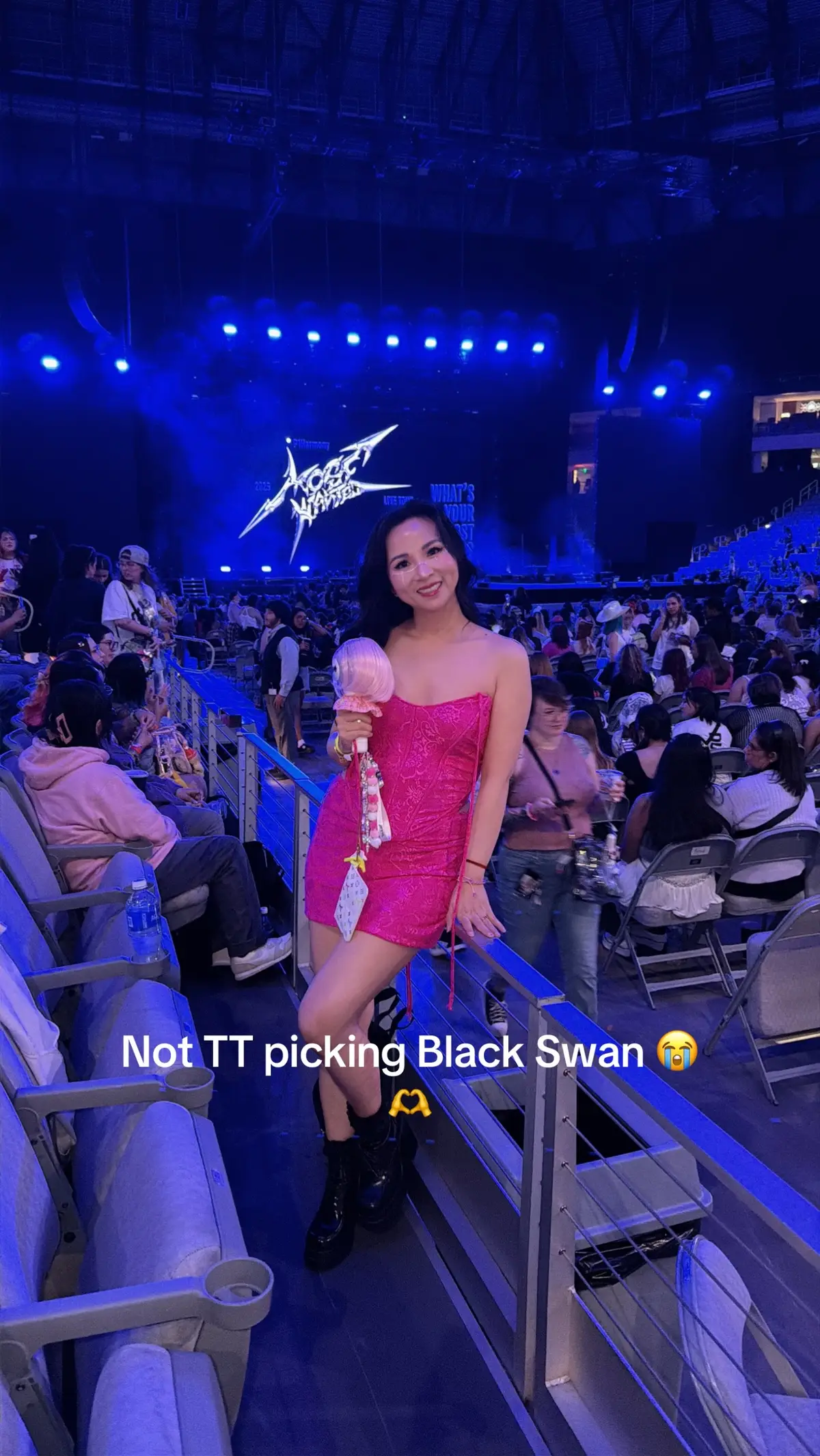 I stumbled upon @P1Harmony  a few weeks ago. I saw a TT video of their “It’s Alright” performance, and they caught my attention. I then realized they were touring North America. I took the opportunity to go to their sale and grab my tickets. It was probably one of my best decisions in 2025. I had so much fun! I can’t wait to see them perform again one day.   I recorded more of the concert, but I took a couple of photos.   #p1harmony #piwon 