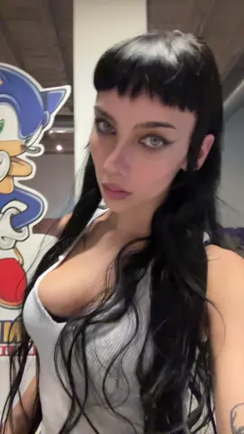 Living dead girl