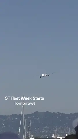 Many people will be missing the Blue Angels this weekend at SF Fleet week but @united will be performing. The waterfront event is the only air show in the United States with a commercial airliner, the United 777, to perform a fully choreographed act.