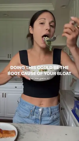 STANDING WHILE EATING // there are many root causes of bloating but a lot of it has to do with HOW you’re eating. Before you hit the supplement aisle and start eliminating all the foods focus on: - plating your food vs. eating out of the container - sitting down without distractions - taking three deep belly breaths before you begin - CHEW CHEW CHEW — think applesauce consistency - check your posture - sitting bent over all day isn’t great for digestion - sips of water with a meal don’t chug! These little tips can go a long way! If you’re consistent with these and still struggling getting to the root cause of digestion and bloating issues is key. Leave a comment below if you want me to cover these ROOT CAUSES. #digestion #nourishedbynutrition #bloating #bloated #bloatingremedy    