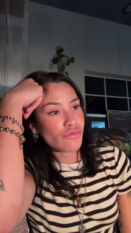 And making out WITH LOTS OF TONGUE