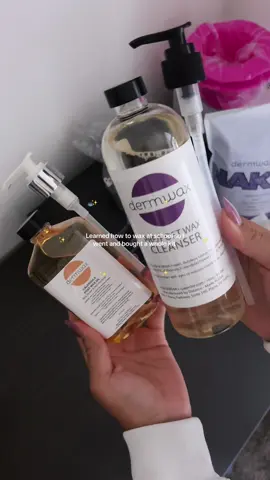 Learning wax removal as an esthetician student.  🤭✨🤍  Thanks to @Bare Beauty Wax Supply for my starter kit 🫶🏼 #waxremoval  #estheticianstudent #skincare #beautyschool #fypシ゚viral 