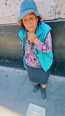 #LIVEIncentiveProgram #LIVECareer #PaidPartnership MOLLENDO LA balanza magica😂😂