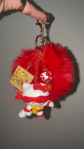 My beautiful creations ❤️🎀 #fypシ #hellokitty #happymeal #parati #mcdonalds 