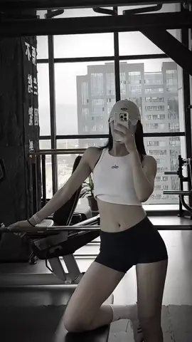 Ghép nhạc nó sang ngay cái con người #TikTokAwardsVN #CapCut #gym #thaydoibanthan #xuhuong 