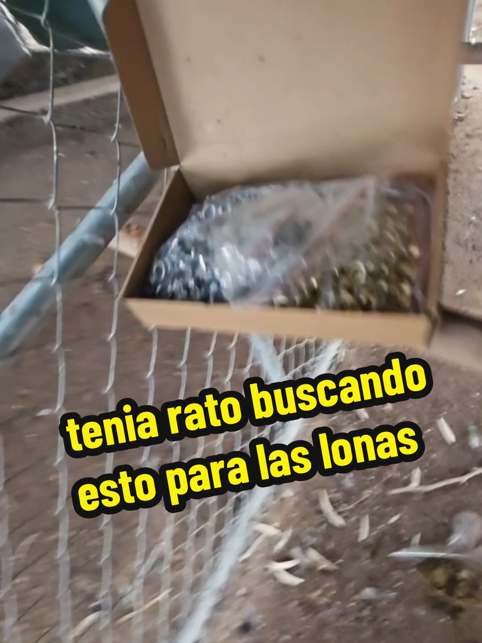 esto es algo que debes tener en tu casa si tienes lonas para la sombra o para tapar cosas etc. #hvac #construction #constructionlife #transport #airconditioner 