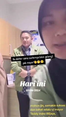 #padahariini#setahun yg lalu,,bu dokter sama susternya bikin geleng2 kepala Pak TIW🤏🤏#teddyindrawijaya#letkolteddy#sekretariatkabinet 