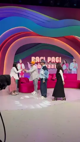 Bumil di pagi pagi ambyarrr😍😍 #vior #vincentvrk #viorvincent 