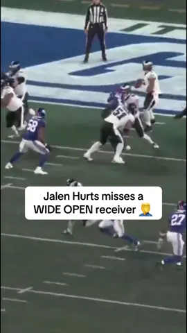 Jalen Hurts FROM DEEP😅 Predict on sh*t you won't find anywhere else only on Stadium Live📲 #nfl #football #jalenhurts #eagles #giants 