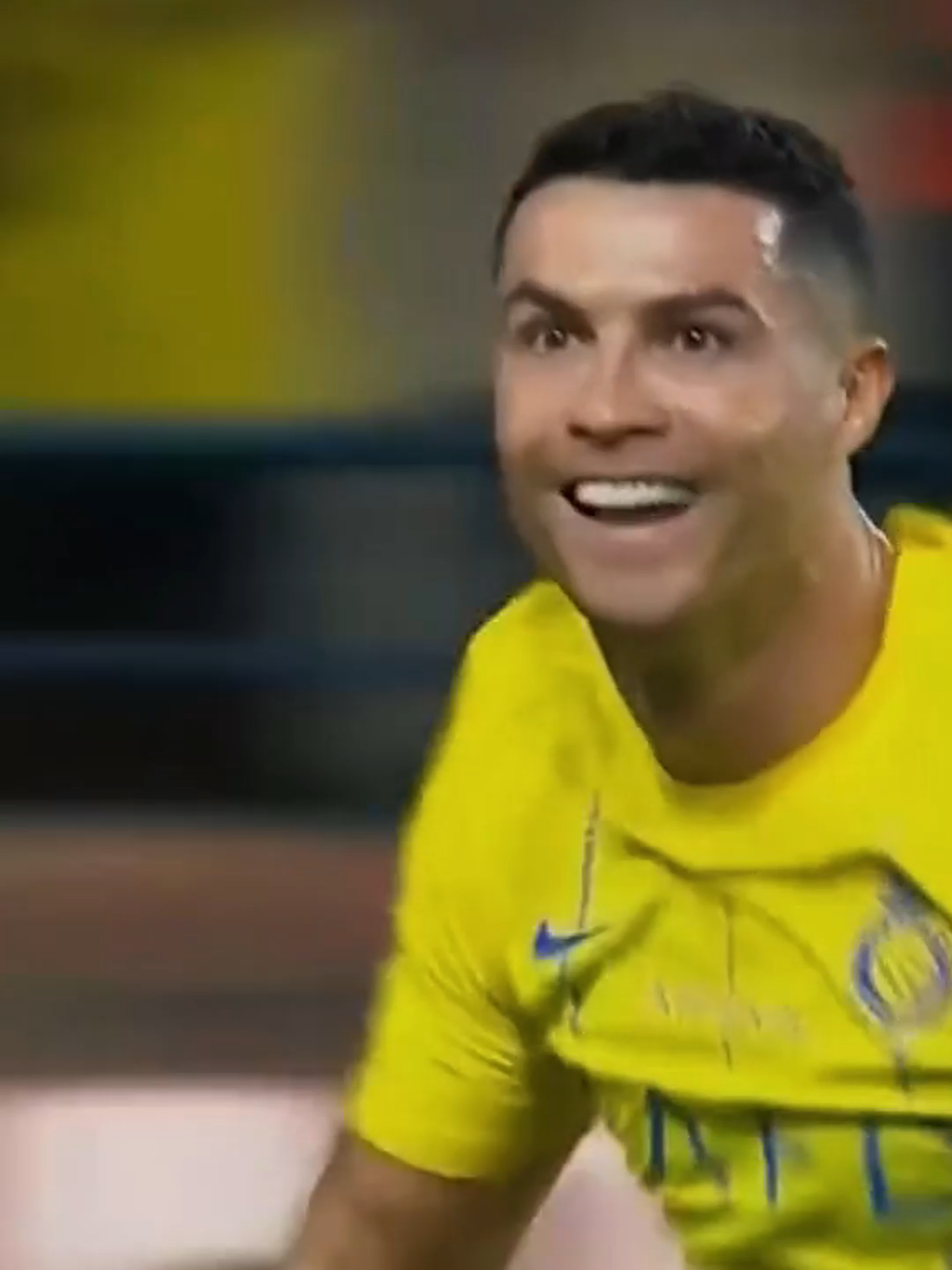 NUNCA diga esse nome para ele .. #cr7 #messi #futebol