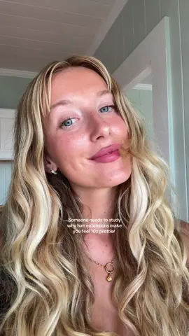 🤭🤭 #wavyhair #hairextensions #hairstyle #relatable 