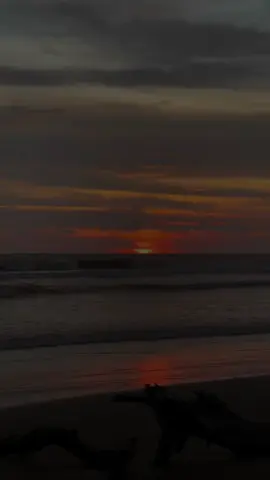 Viernes 10 de Octubre 🤍#Jevaltra #frasesmotivadoras #CapCutMotivacional #CapCut #fypシ゚ 