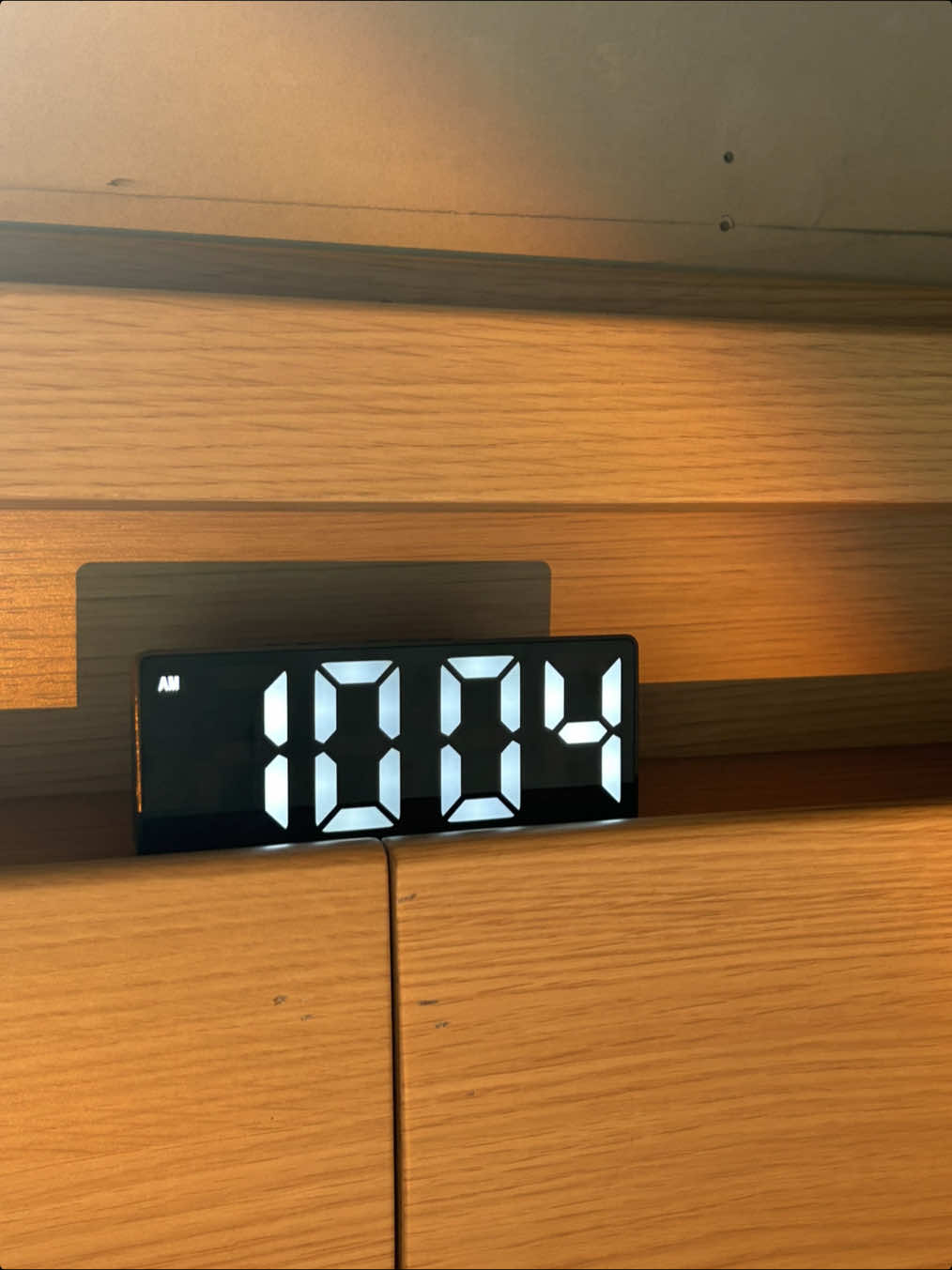 Multifunctional digital clock #digitalclock #multifunctional #alarmclock 