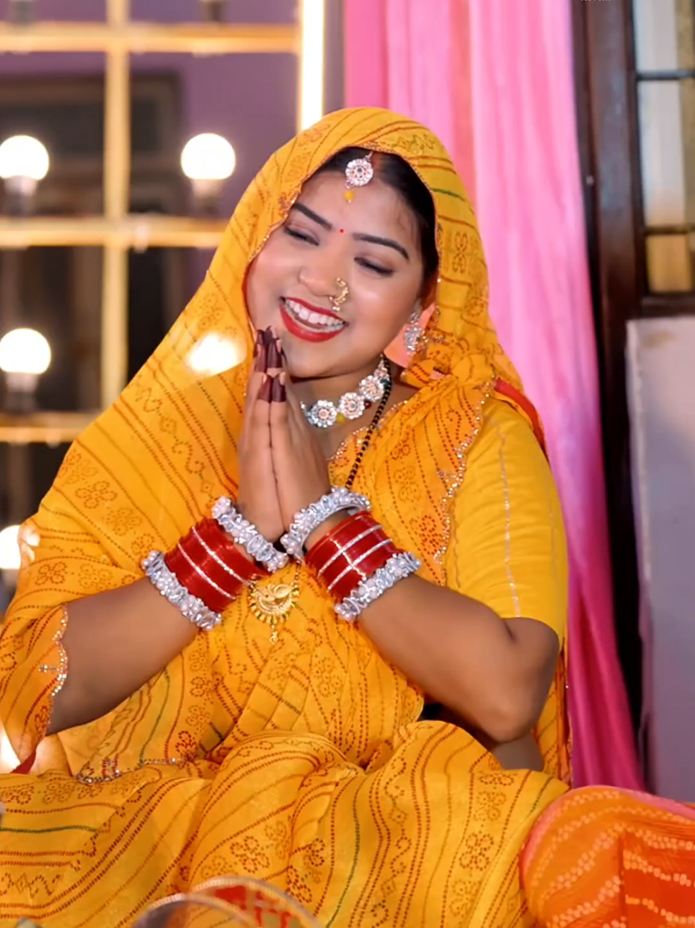 Aaja Chanda Mere Angna  #bhojpuriyaactors #bhojourisong #karwachauth #foryoupage #foryou 