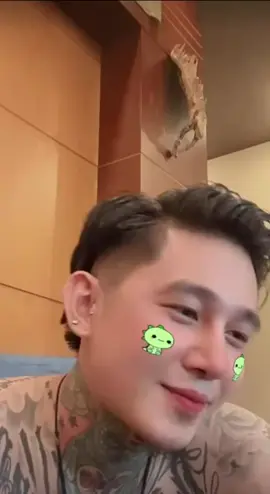 #TikTokAwardsVN #hoangducnhan #hoangtugio #tiktokgiaitri 