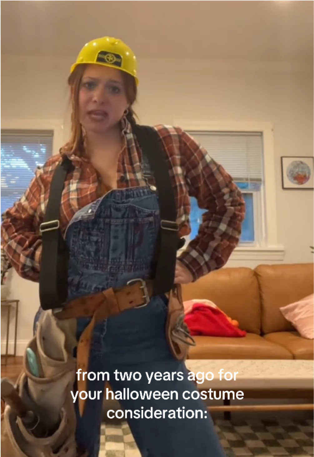 bob the builder was an iconic costume and can be so cheap to thrift 🔨🚜 #halloweencostume #halloweenlook #halloweenishere #halloween2025 #bobthebuilder 