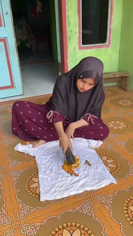 Waw memng paling thebest banget nih prodk unikleen #unikleenclothstainremover #unikleenpembersihnoda