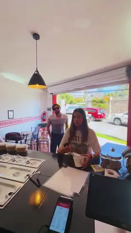 Orgullosos de tener una comunidad de clientes que destacan por su amabilidad y excelente actitud. ¡Gracias por ser parte de ChilaBox! 🙌🏻 #fyp #viral #paratiiiiiiiiiiiiiiiiiiiiiiiiiiiiiii #comedia #lacasadelosfamosos 