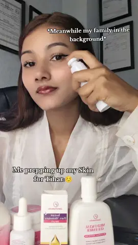 Ghar Ghar ki kahani 🥱😂😂#retinolset #AffiliateMarketerModeOn💁✨❤️ #zuwacosmetics #zuwacosmetics #skincareproductsbyzuwacosmetic #goviral #poresserum #goviral #vitaminc 