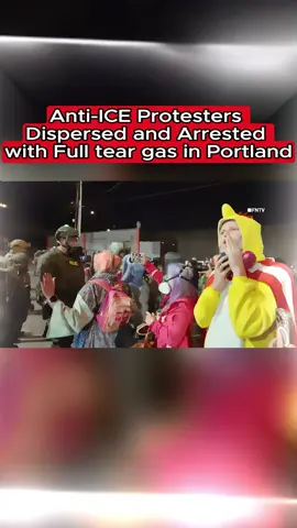 Anti-ICE Protesters Dispersed and Arrested with Full tear gas in Portland #portland #ice #protesters #new #viral 