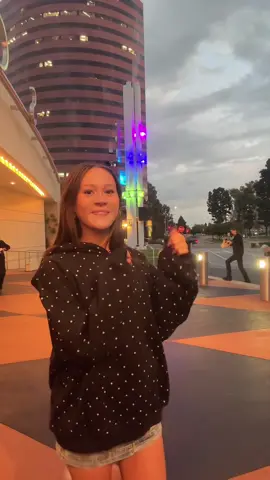 this dance is cute 🧸                              #OOTD #foryoupage #trending #dancer #dancechallenge 