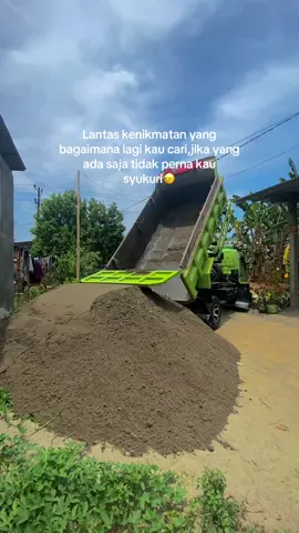 Mendarat dngn selamat😇#promomakan1010 #storydriver #zonatrucksulawesi #drivermudaindonesia #nextkonten😎🔥 
