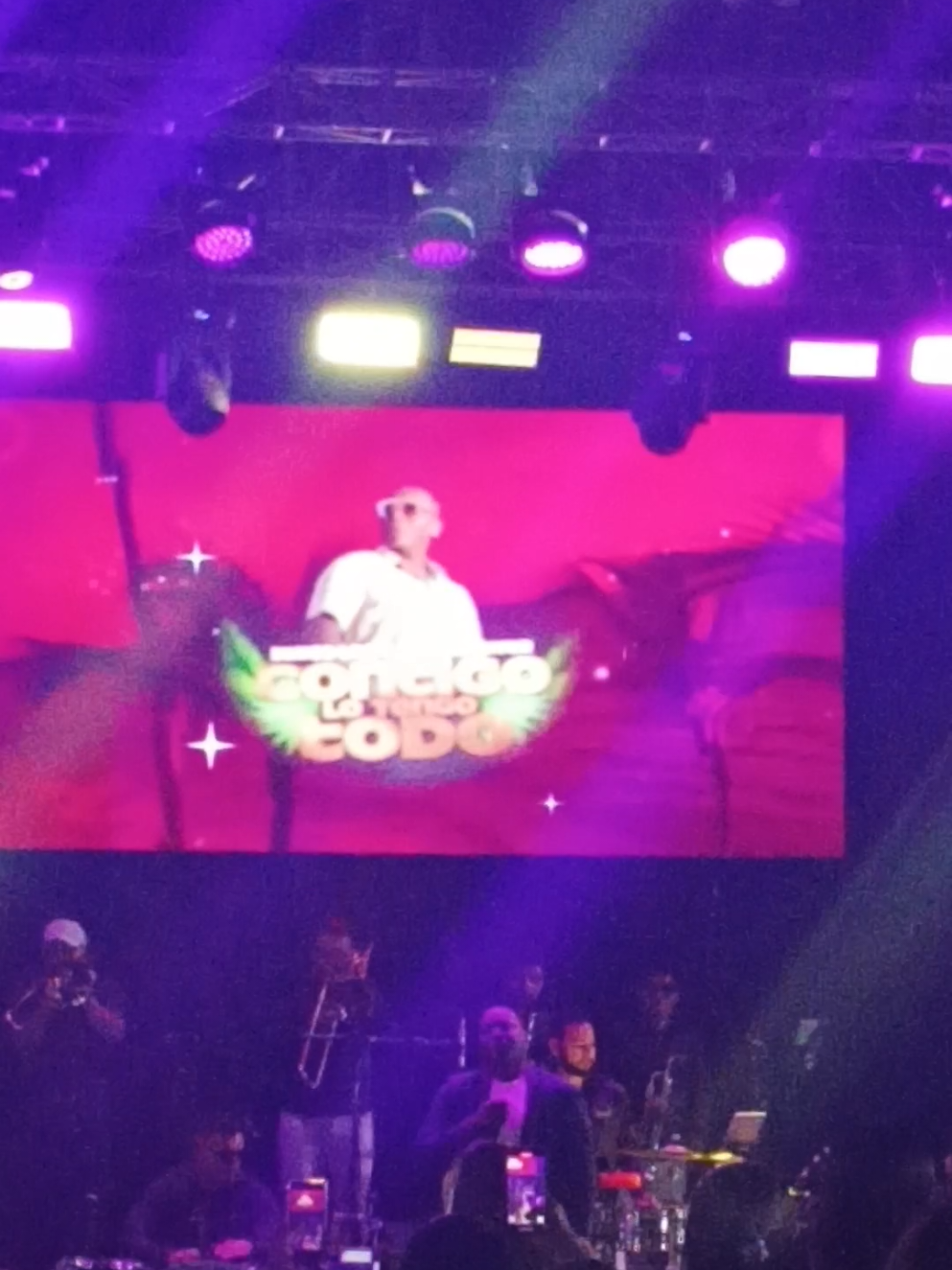 #Contigo#jorgeleoyatratoriver#salsa#concierto#guayaquil 